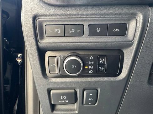 Used 2023 Ford F150 Platinum w/ Equipment Group 701A High AWD/4WD image 29