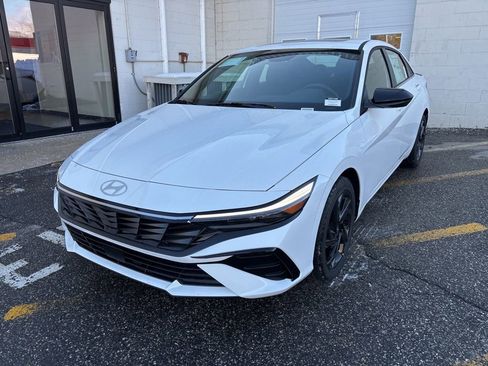 New 2026 Hyundai Elantra SEL Sport Premium FWD image 1