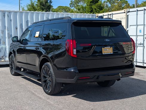 Certified 2025 Ford Expedition Max Platinum w/ Stealth Appearance Package AWD/4WD image 6