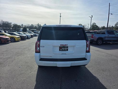 Used 2015 GMC Yukon XL SLE image 3