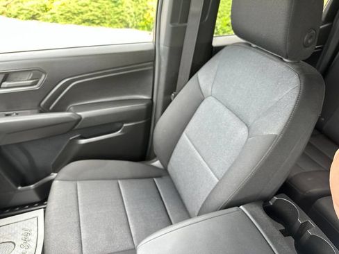 Used 2024 Chevrolet Colorado Trail Boss w/ Safety Package AWD/4WD image 30