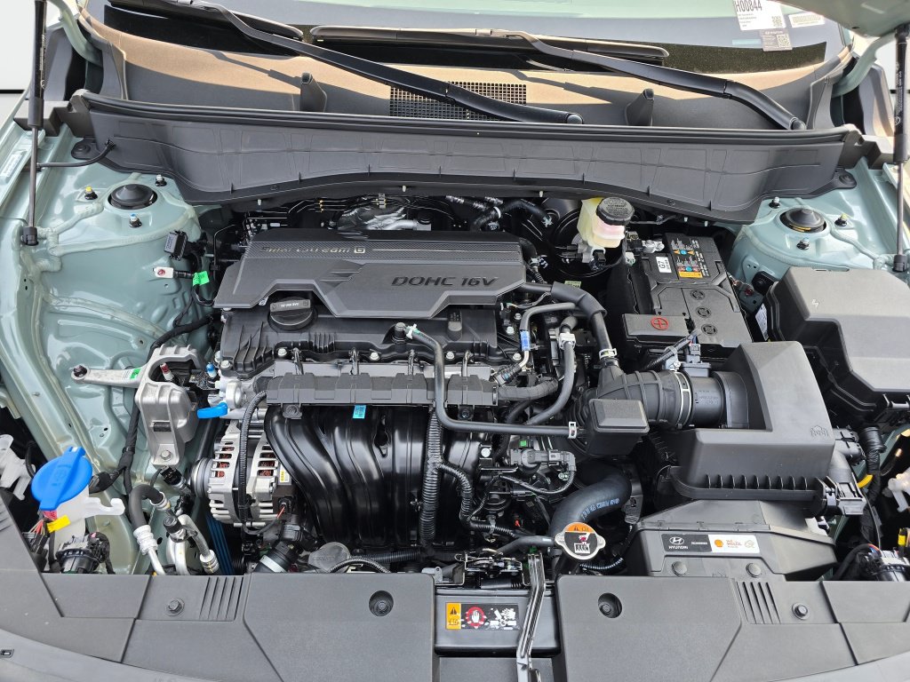 New 2027 Hyundai Kona SEL Sport AWD/4WD image 12