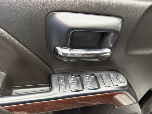 Used 2014 GMC Sierra 1500 SLE w/ Suspension Package, Off-Road image 15