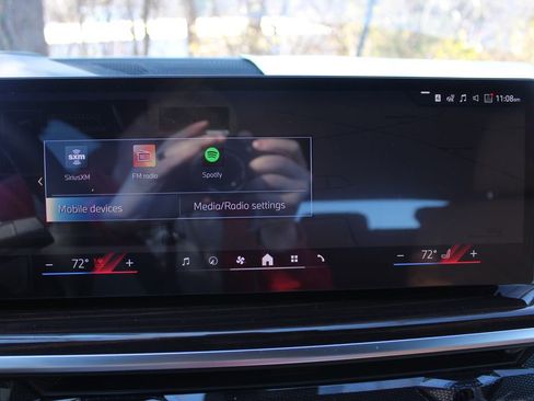 New 2026 BMW X5 xDrive50e w/ Climate Comfort Package image 18