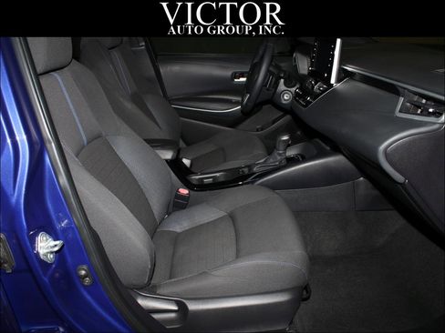 Used 2020 Toyota Corolla SE FWD image 30