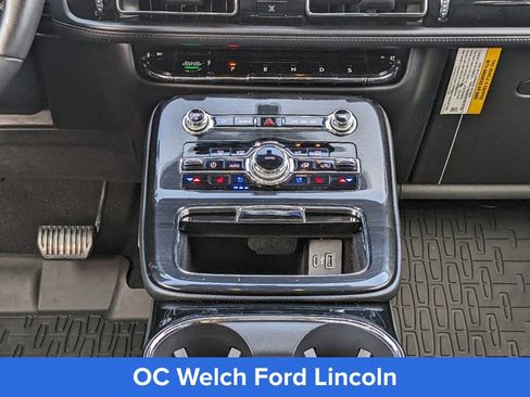 Certified 2023 Lincoln Nautilus Reserve w/ Monochromatic Package AWD/4WD image 21