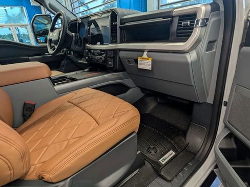 New 2026 Ford F250 XLT w/ XLT Premium Package image 19