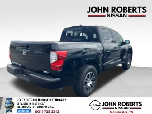 Used 2024 Nissan Titan SV RWD image 20