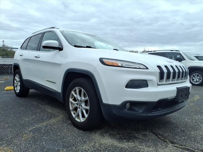 Used 2015 Jeep Cherokee Latitude w/ Comfort/Convenience Group
