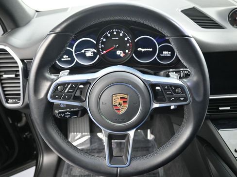 Certified 2023 Porsche Cayenne image 12