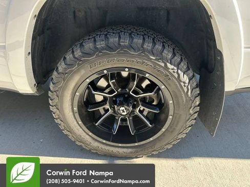 Used 2023 RAM 1500 Limited AWD/4WD image 7