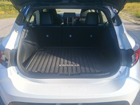 Used 2024 Toyota Corolla XSE FWD image 17