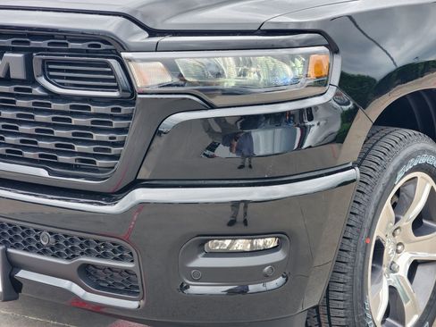 New 2026 RAM 1500 Express image 9