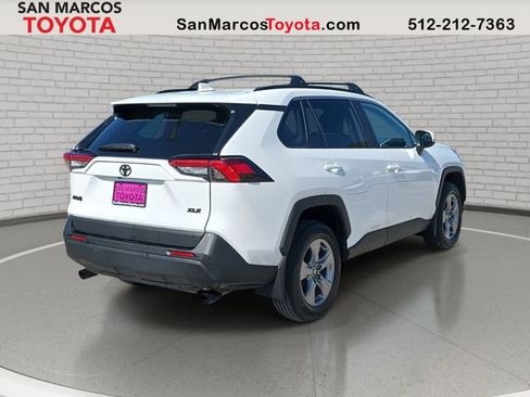 Used 2025 Toyota RAV4 XLE w/ Convenience Package image 5