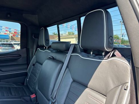 Used 2023 GMC Sierra 1500 AT4X AWD/4WD image 22