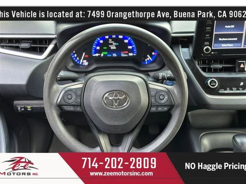 Used 2022 Toyota Corolla LE image 19