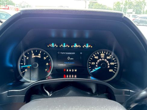 Used 2018 Ford F150 XLT w/ Equipment Group 302A Luxury image 16