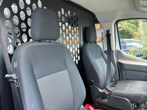 Used 2025 Ford Transit 250 Low Roof w/ Exterior Upgrade Package RWD image 14