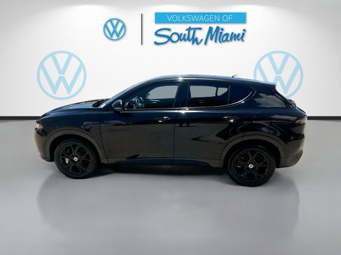 Used 2024 Dodge Hornet R/T w/ R/T Blacktop Package AWD/4WD image 4