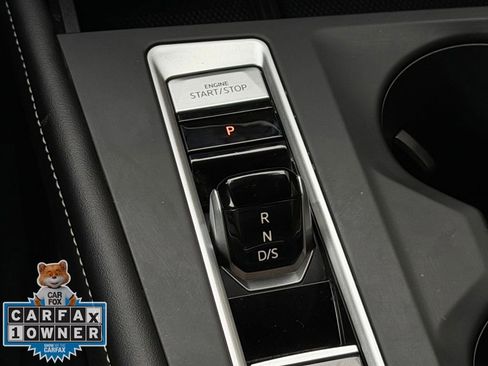 Used 2024 Volkswagen Atlas Cross Sport SE image 17