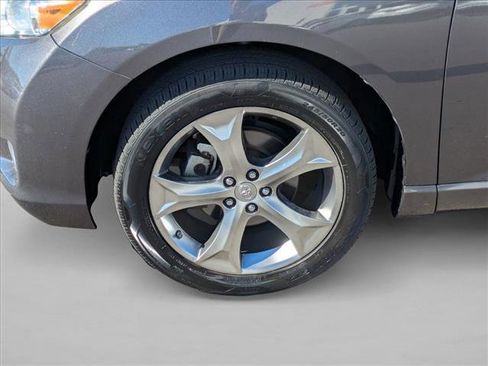 Used 2011 Toyota Venza image 22