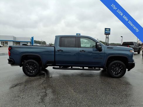 New 2026 Chevrolet Silverado 2500 LT w/ Trail Boss Package image 6