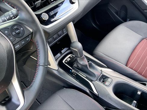 Used 2025 Toyota Corolla Cross AWD Hybrid image 16