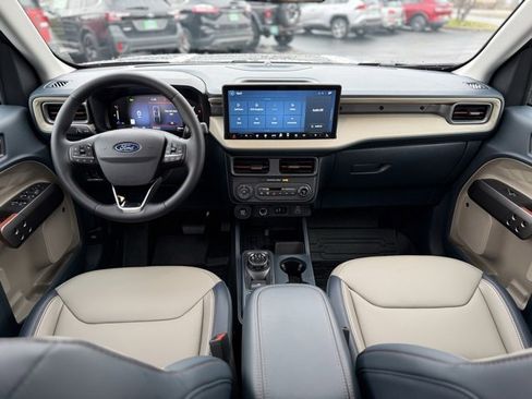 New 2025 Ford Maverick Lariat w/ 4K Tow Package image 7