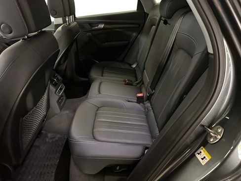 Used 2023 Audi Q5 2.0T Premium w/ Convenience Package AWD/4WD image 20