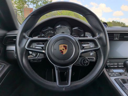 Used 2017 Porsche 911 Carrera S RWD image 20