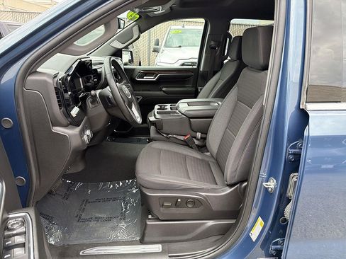 Used 2024 GMC Sierra 1500 SLE RWD image 17