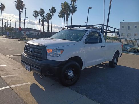 Used 2011 Toyota Tundra 2WD Regular Cab Long Bed image 3