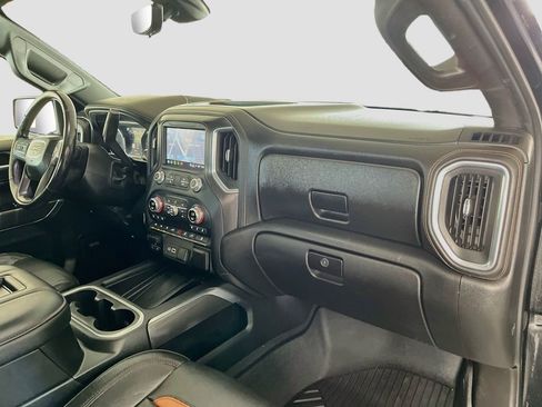 Used 2021 GMC Sierra 1500 AT4 w/ AT4 Premium Package AWD/4WD image 32