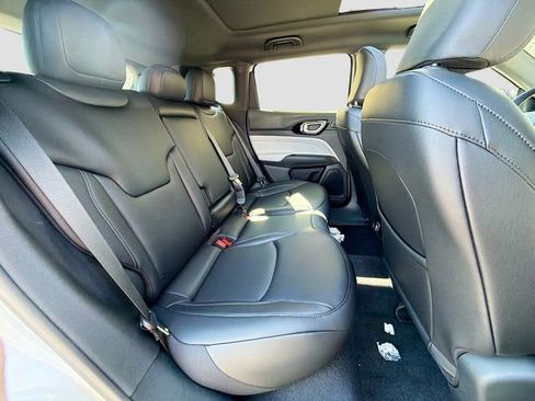 New 2026 Jeep Compass Limited w/ Sun, Sound & Navigation Group AWD/4WD image 30