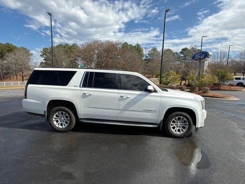 Used 2016 GMC Yukon XL SLT w/ Open Road Package image 14