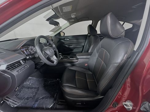 Used 2022 Nissan Altima 2.5 SR image 12