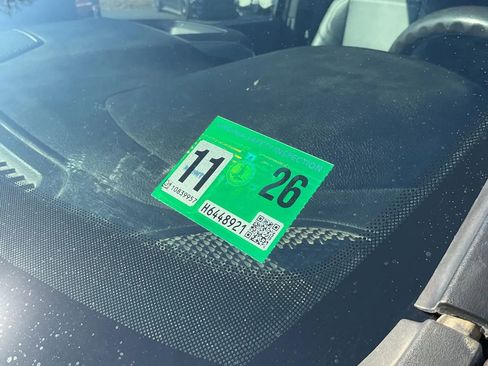 Used 2021 RAM 2500 Tradesman image 16