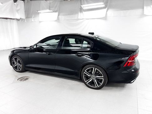 Used 2019 Volvo S60 T6 R-Design AWD/4WD image 3