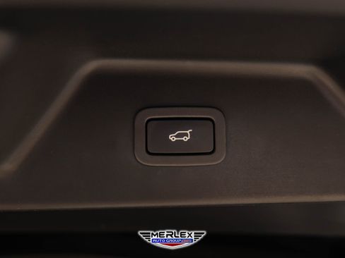 Used 2018 Land Rover Range Rover Long Wheelbase Supercharged image 55