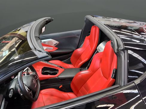 Used 2021 Chevrolet Corvette Stingray Preferred Cpe w/ Z51 Performance Package image 31