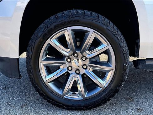 Used 2015 Chevrolet Tahoe LTZ image 7