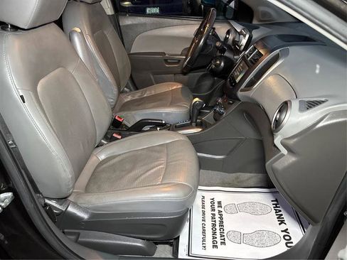 Used 2013 Chevrolet Sonic LTZ image 18