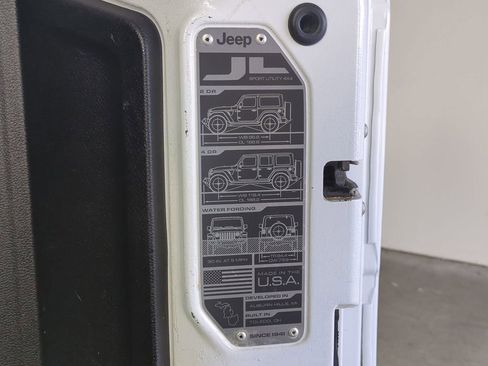 Used 2019 Jeep Wrangler Unlimited Sport S AWD/4WD image 15