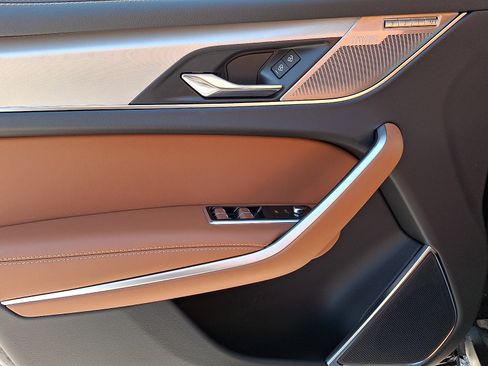 New 2026 Jaguar F-PACE R-Dynamic S image 11