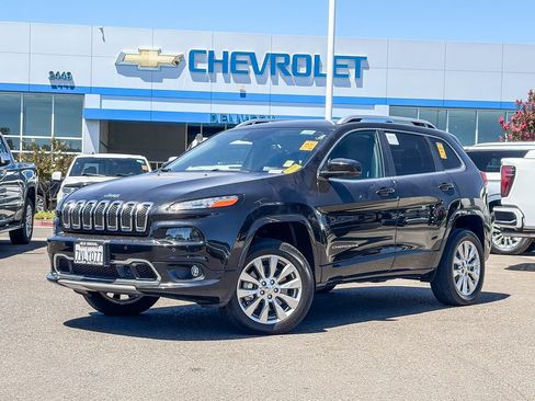 Used 2016 Jeep Cherokee Overland w/ Technology Group AWD/4WD image 1
