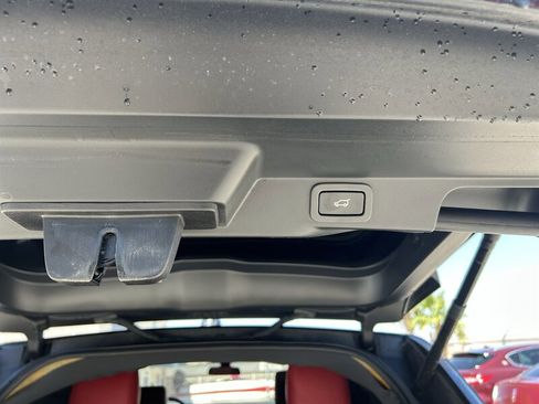 Used 2016 Land Rover Range Rover Sport Supercharged AWD/4WD image 18