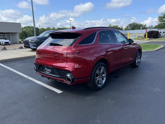 Used 2024 Genesis GV70 3.5T Sport AWD/4WD image 3