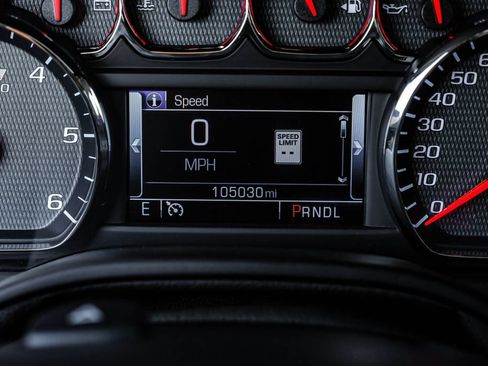 Used 2018 Chevrolet Tahoe LT AWD/4WD image 24