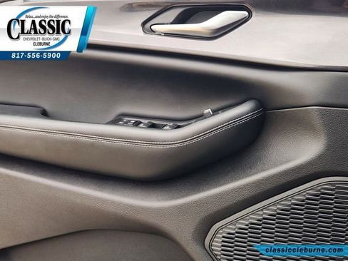 Used 2023 Jeep Grand Cherokee Altitude AWD/4WD image 24