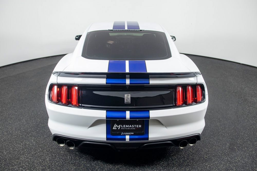 Used 2018 Ford Mustang Shelby GT350 RWD image 5